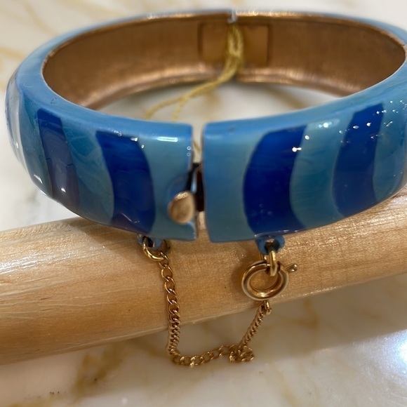 Eisenberg Enamels Hand Painted Hinged Blues & Gold Bracelet—Beautiful!! NWT - Picture 4 of 9